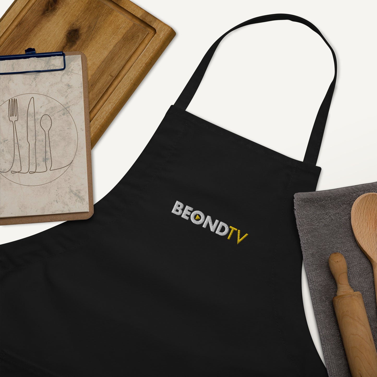 BEONDTV Embroidered Apron